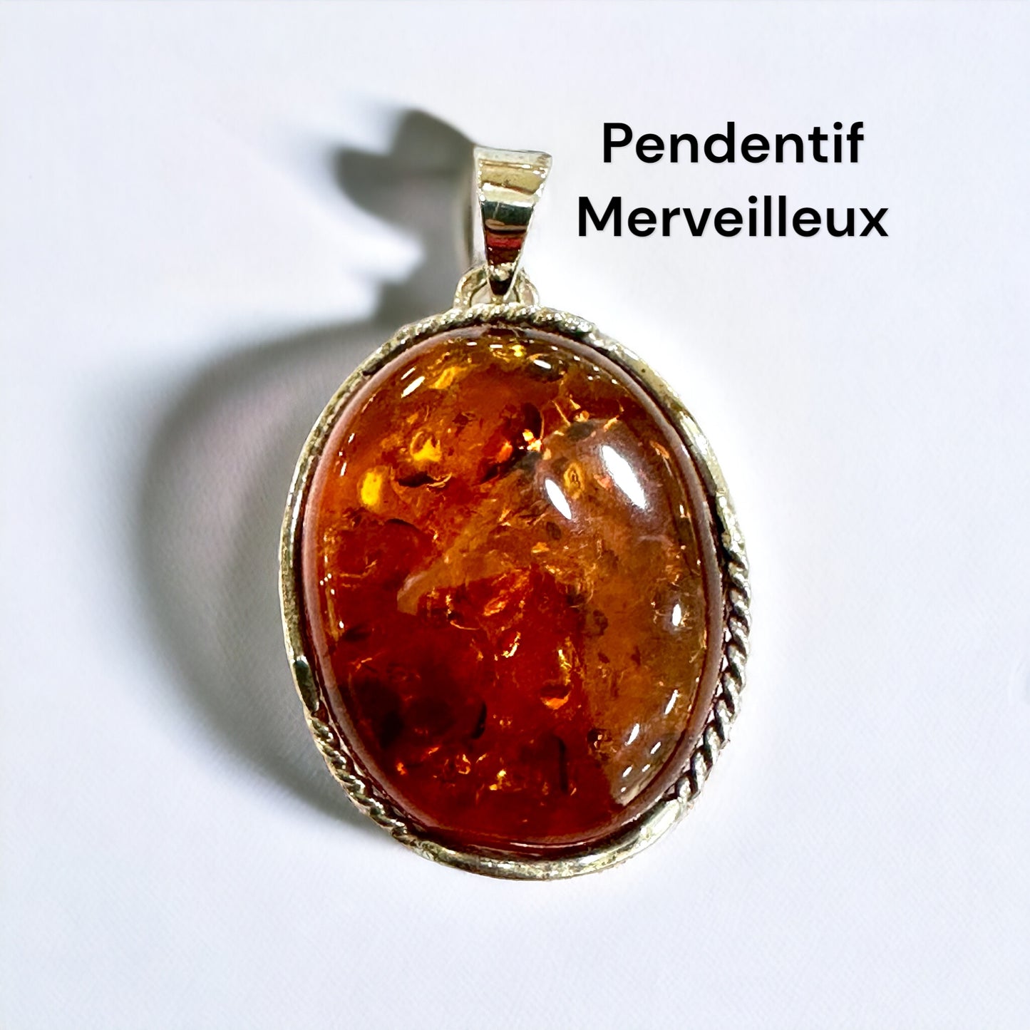 Pendentif Ambre Merveilleux